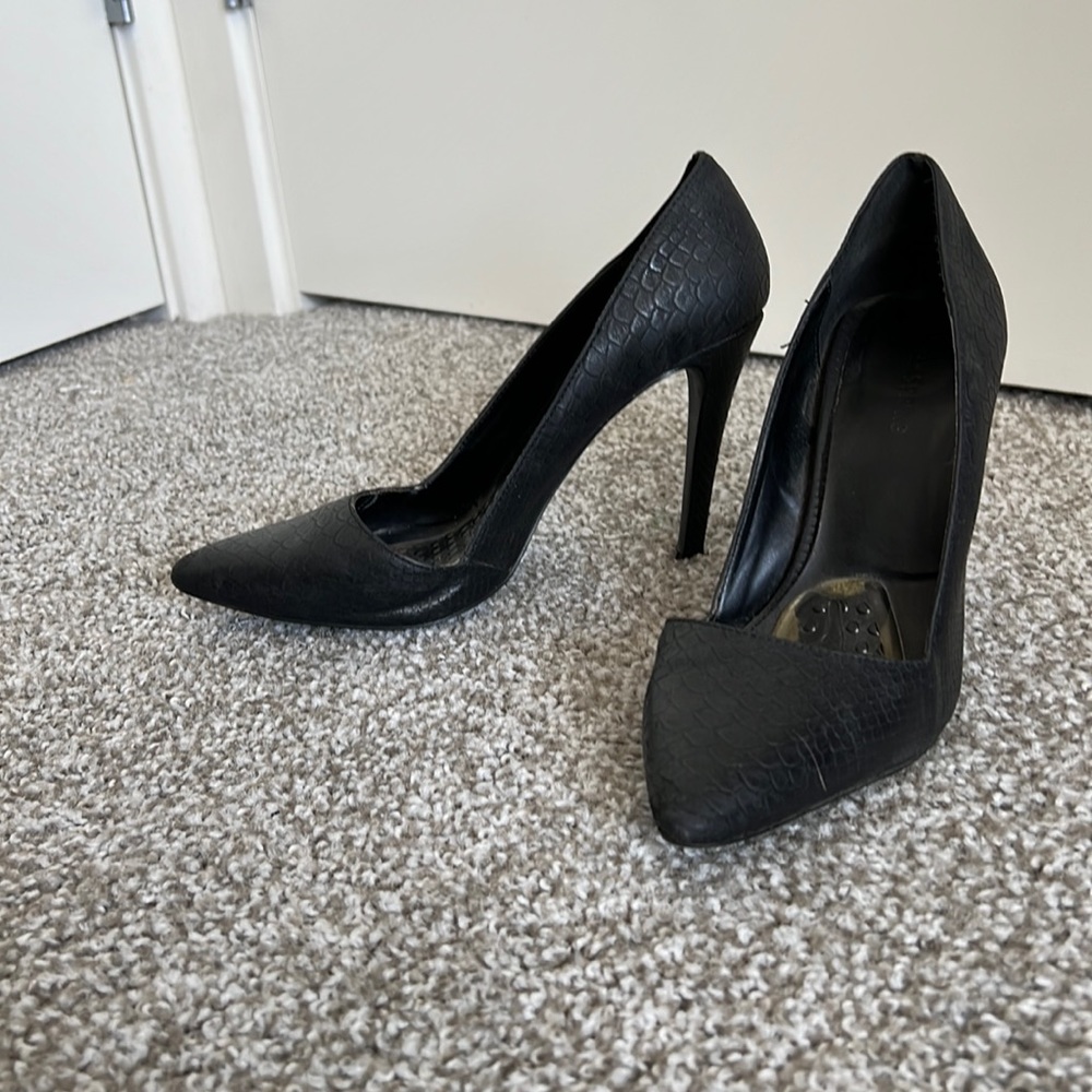 Black Heels